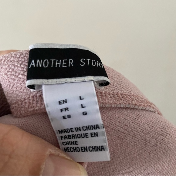 Another Story pink pencil skirt front lace up detail - Picture 6 of 6